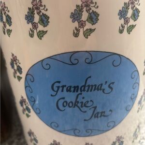 Vintage Grandma's Cookie Jar Like Nee Adorable Final Sale